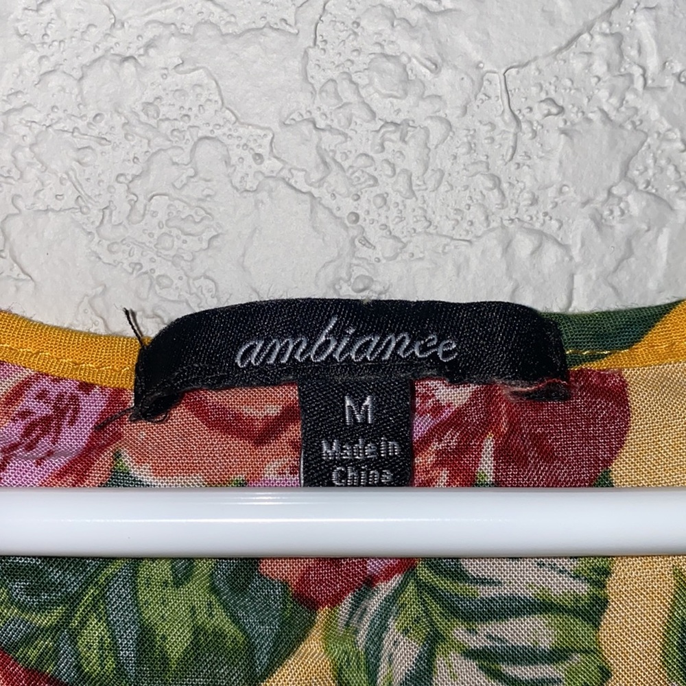 Blouse - Picture 3 of 3